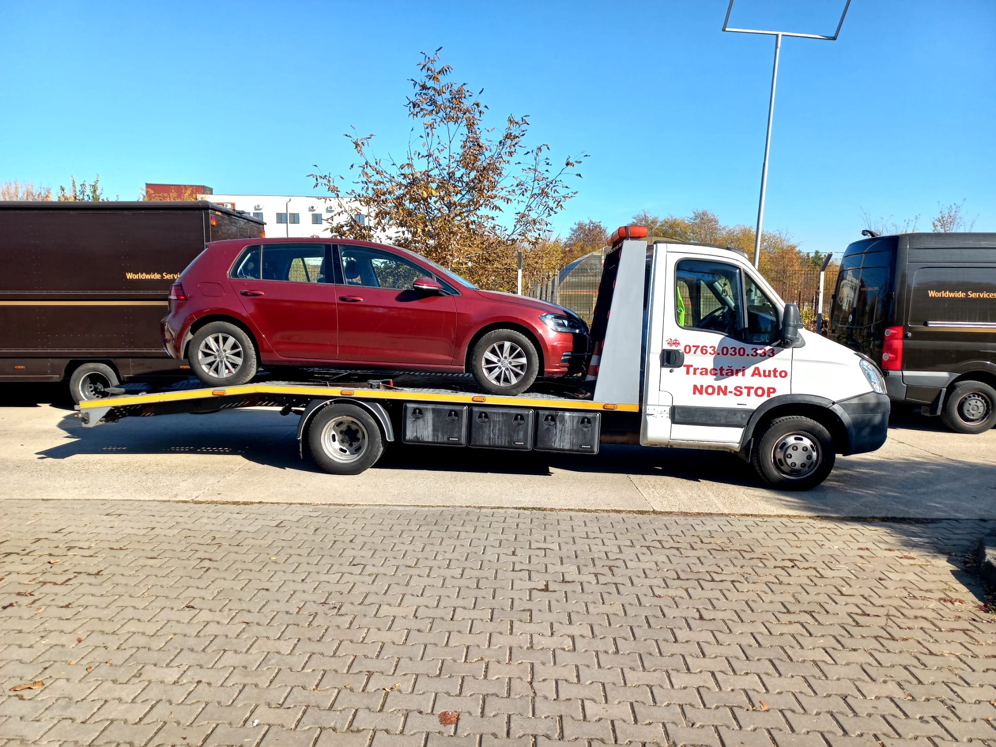 Flotă profesională de tractări autoturisme